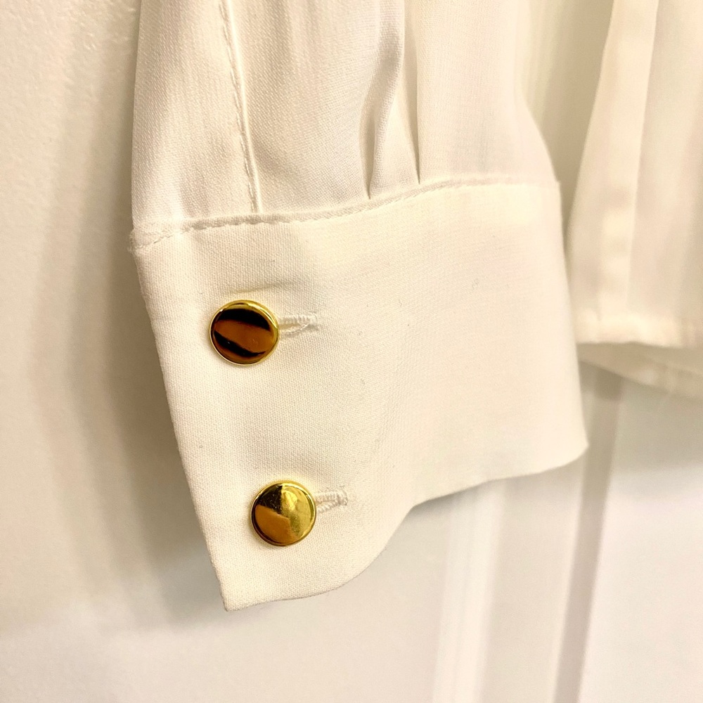Calvin Klein Piped Ruffle Blouse 🟢 - Picture 4 of 5
